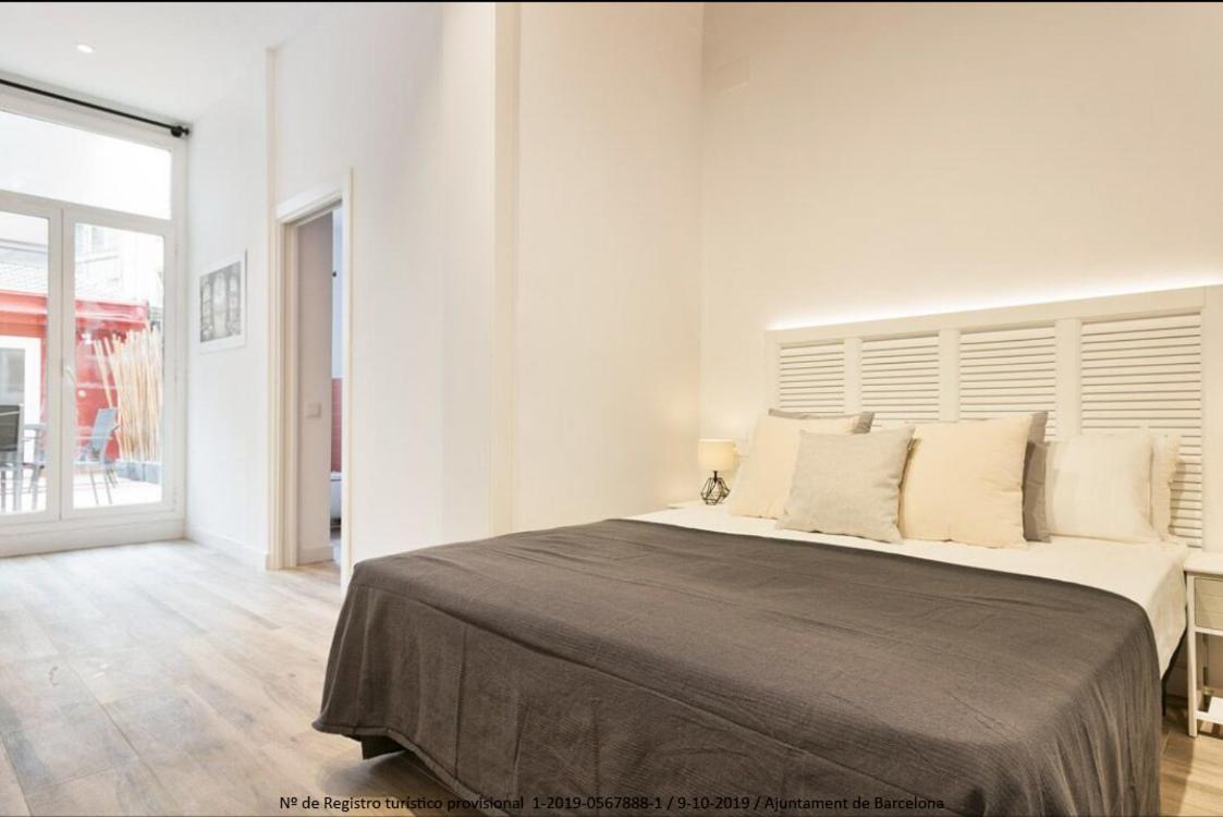 Design Apartments Plaza Catalunya Barcelona Exterior photo