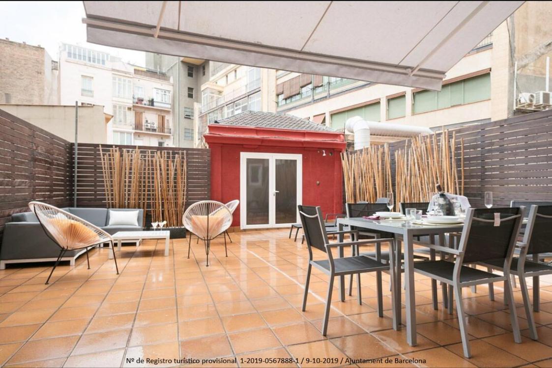 Design Apartments Plaza Catalunya Barcelona Exterior photo